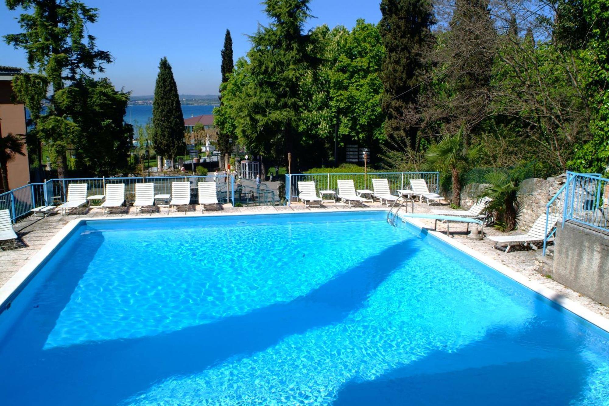 Hotel Broglia Sirmione Luaran gambar
