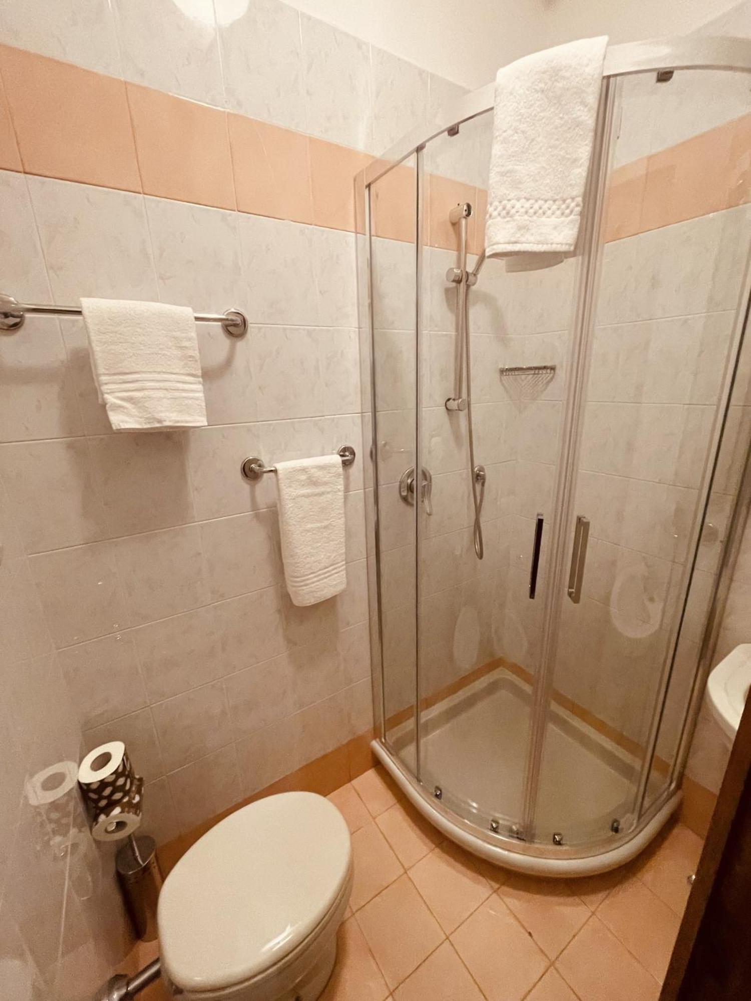 Hotel Broglia Sirmione Luaran gambar