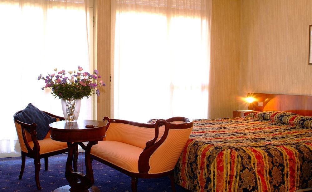 Hotel Broglia Sirmione Luaran gambar