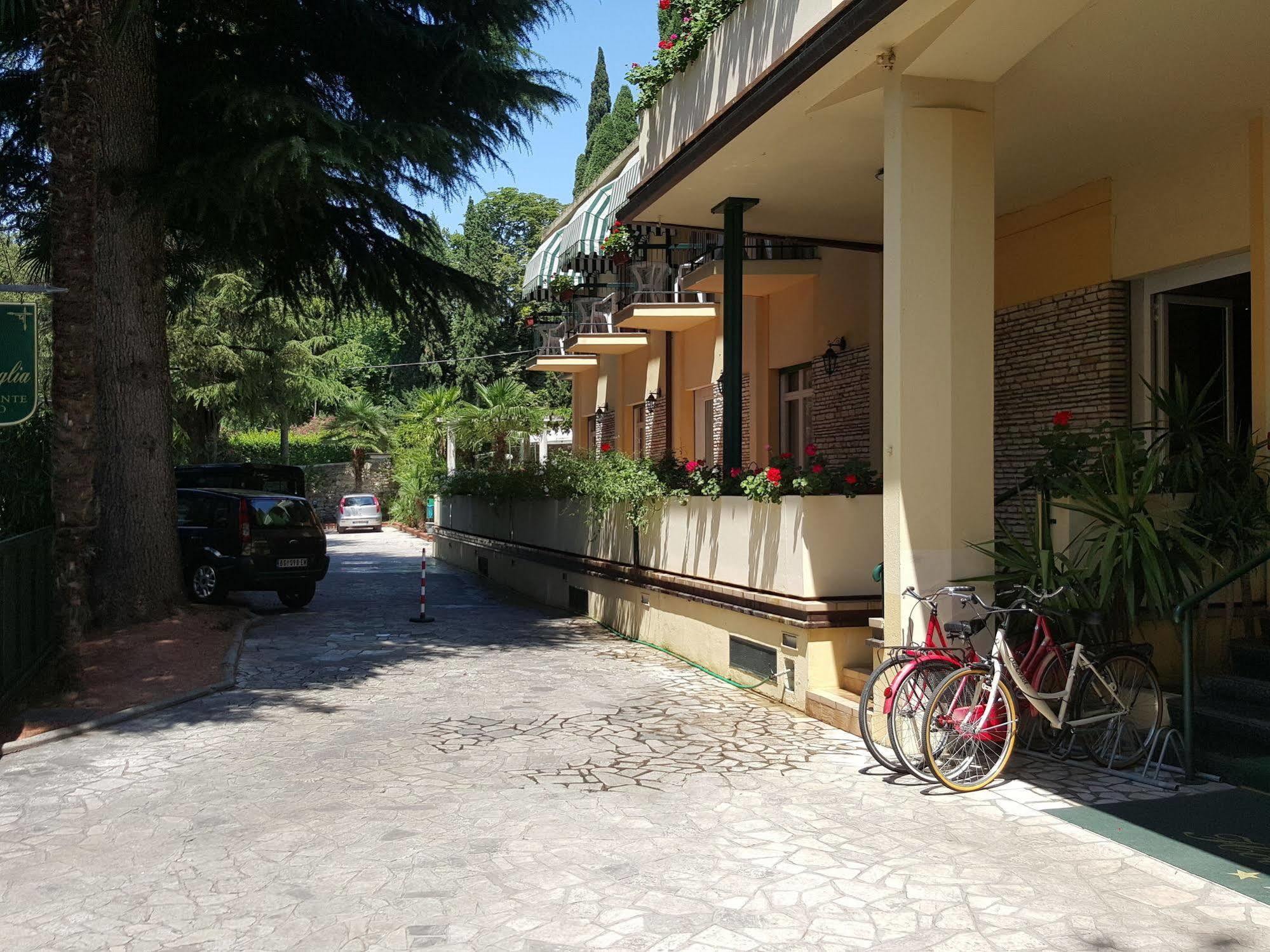 Hotel Broglia Sirmione Luaran gambar