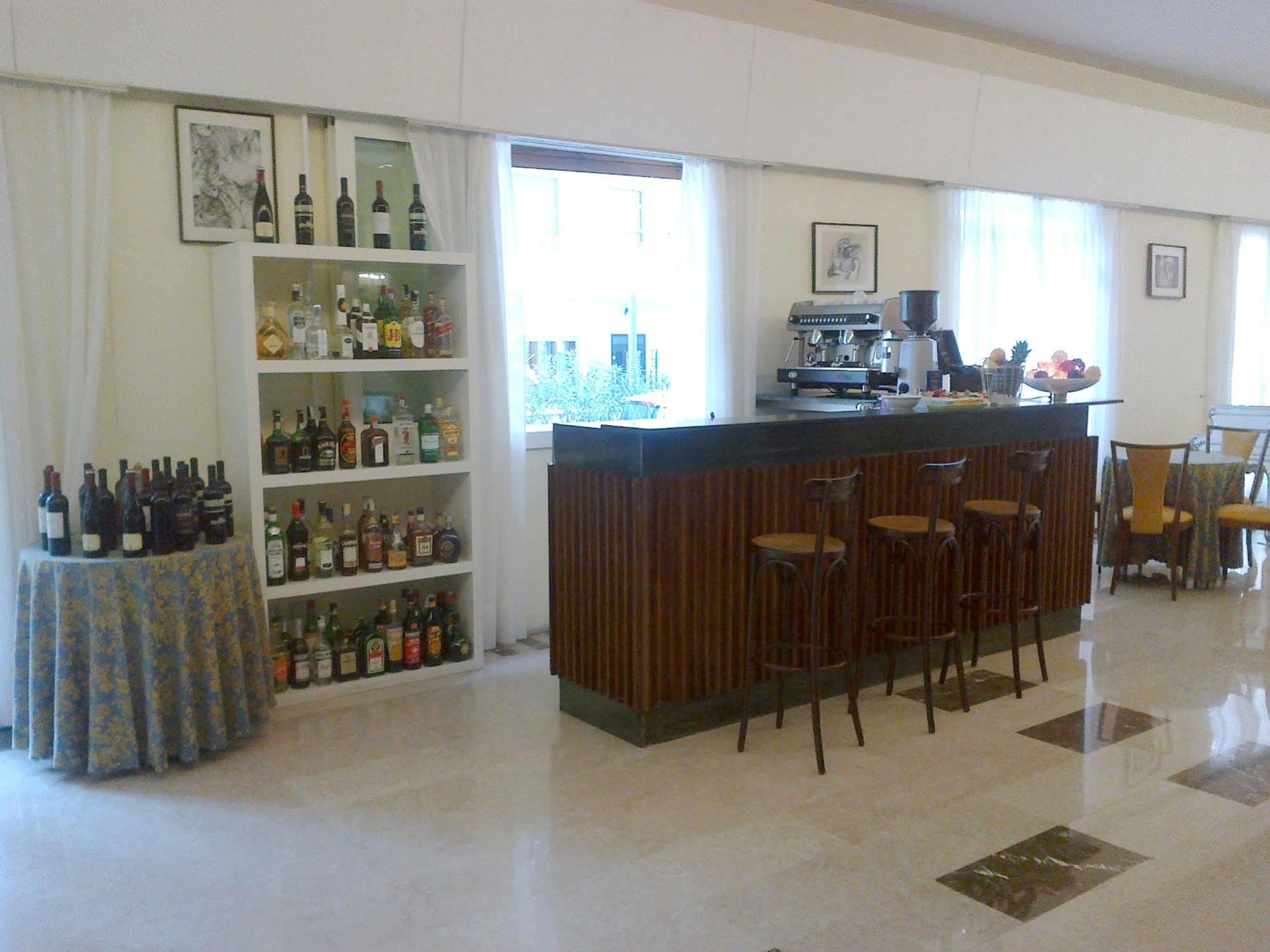 Hotel Broglia Sirmione Luaran gambar