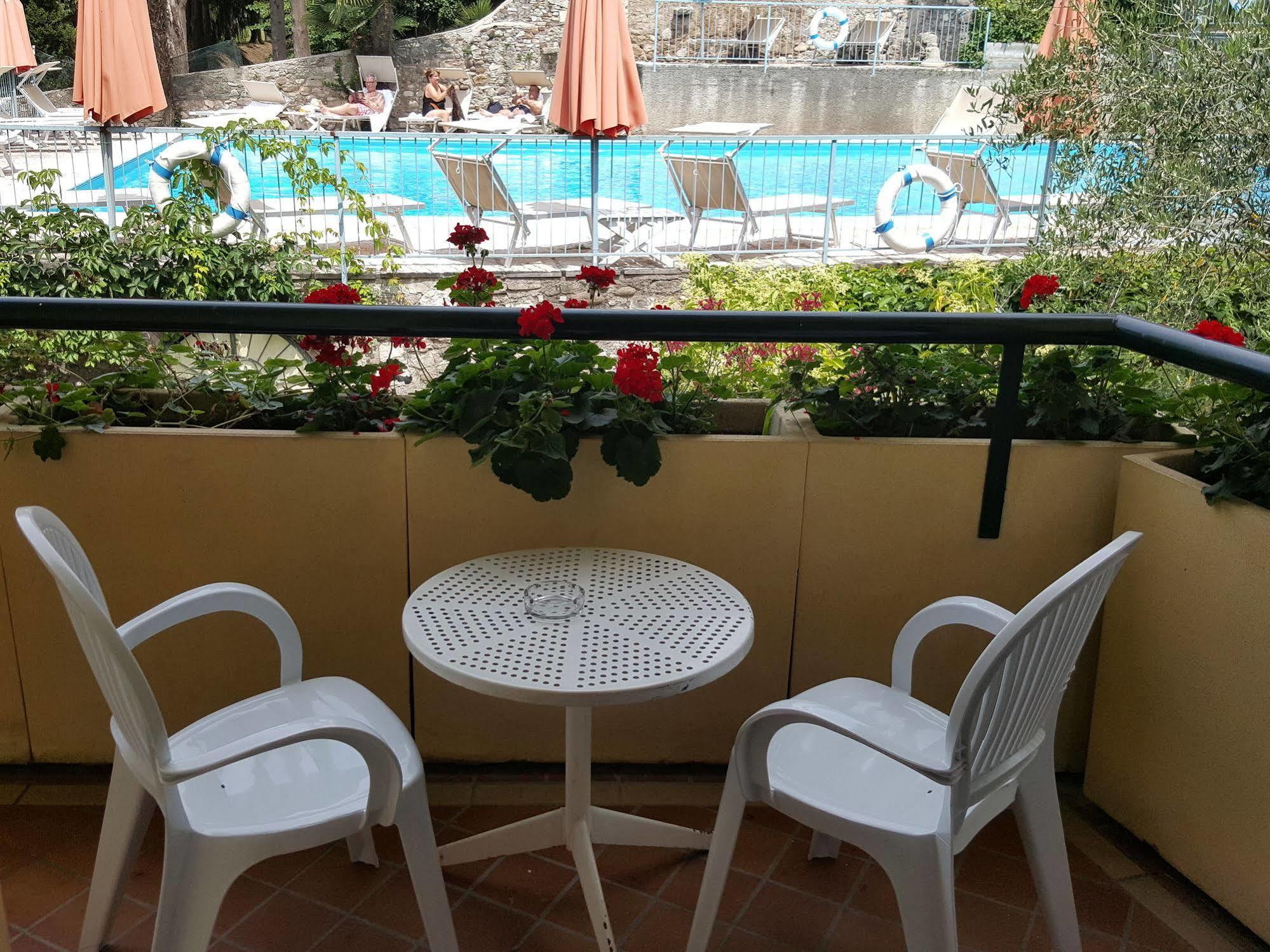 Hotel Broglia Sirmione Luaran gambar