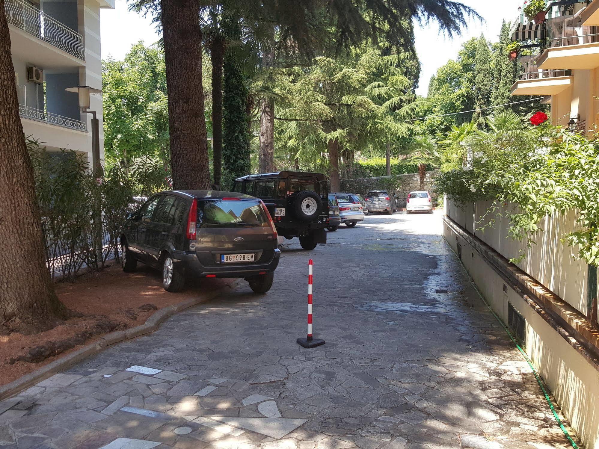 Hotel Broglia Sirmione Luaran gambar